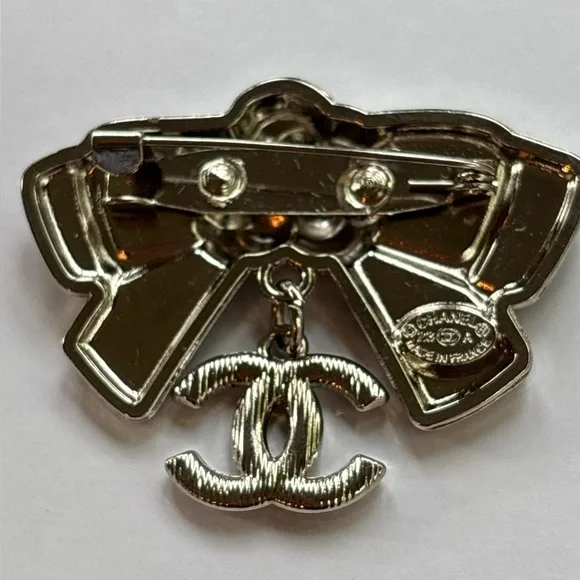 Chanel Camellia Bow Black Pin Brooch 21C - Picture 5 of 9